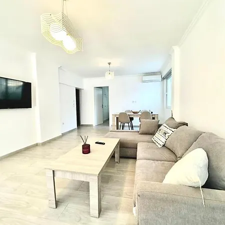 Luxury 2 Bedroom Apartment In Kavouri Near The Beach Athens Exterior photo