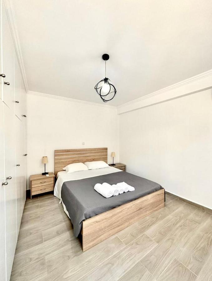 Luxury 2 Bedroom In Kavouri Near The דירה אתונה