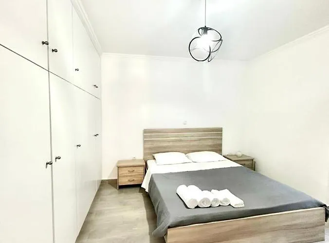 Luxury 2 Bedroom Apartment In Kavouri Near The Beach